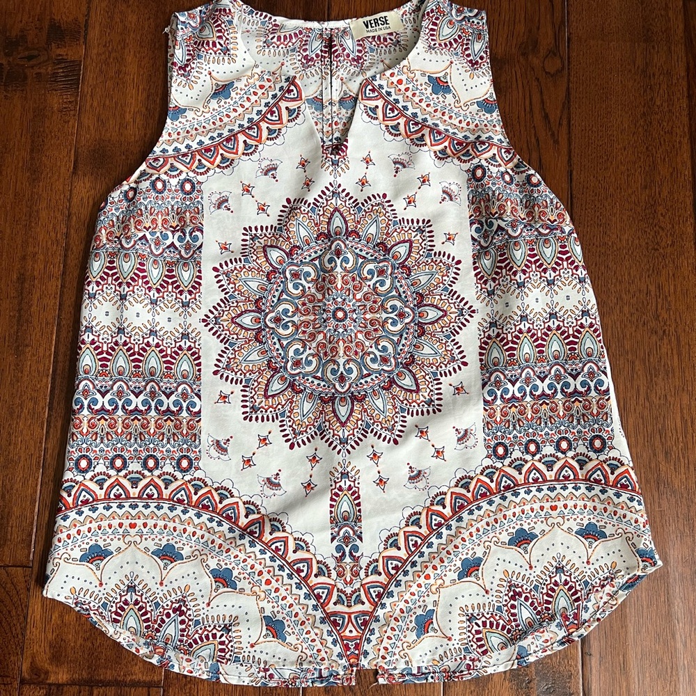 Stitch Fix Verse Jory Split Neck Sleeveless Top Size M boho blouse